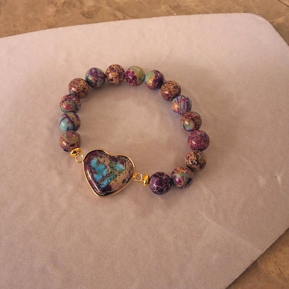 💥SALE💥NEW Gorgeous Stone Adjustable Heart Shaped Bracelet - Picture 3 of 5
